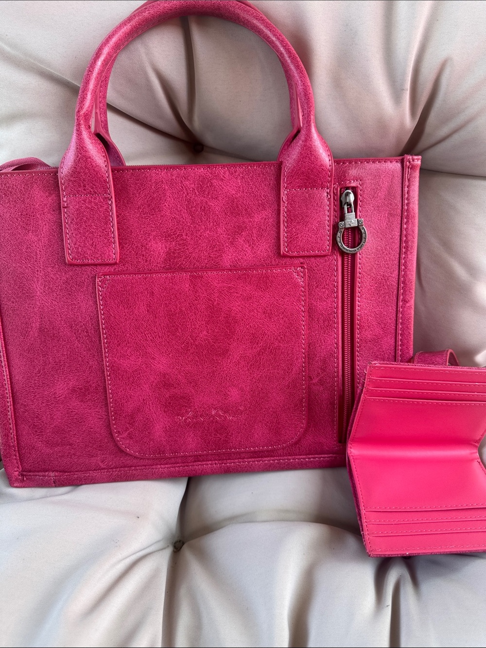 Montana West Hot Pink Embroidered Tote with Matching Cardholder - Picture 3 of 3
